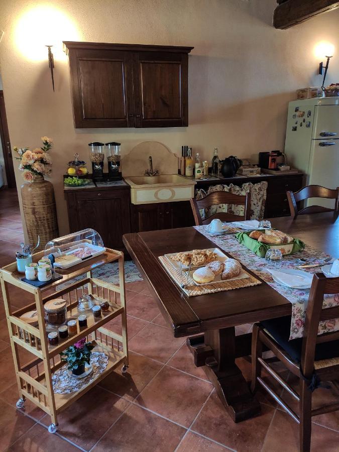 B&B Santa Cristina Монтикири Екстериор снимка