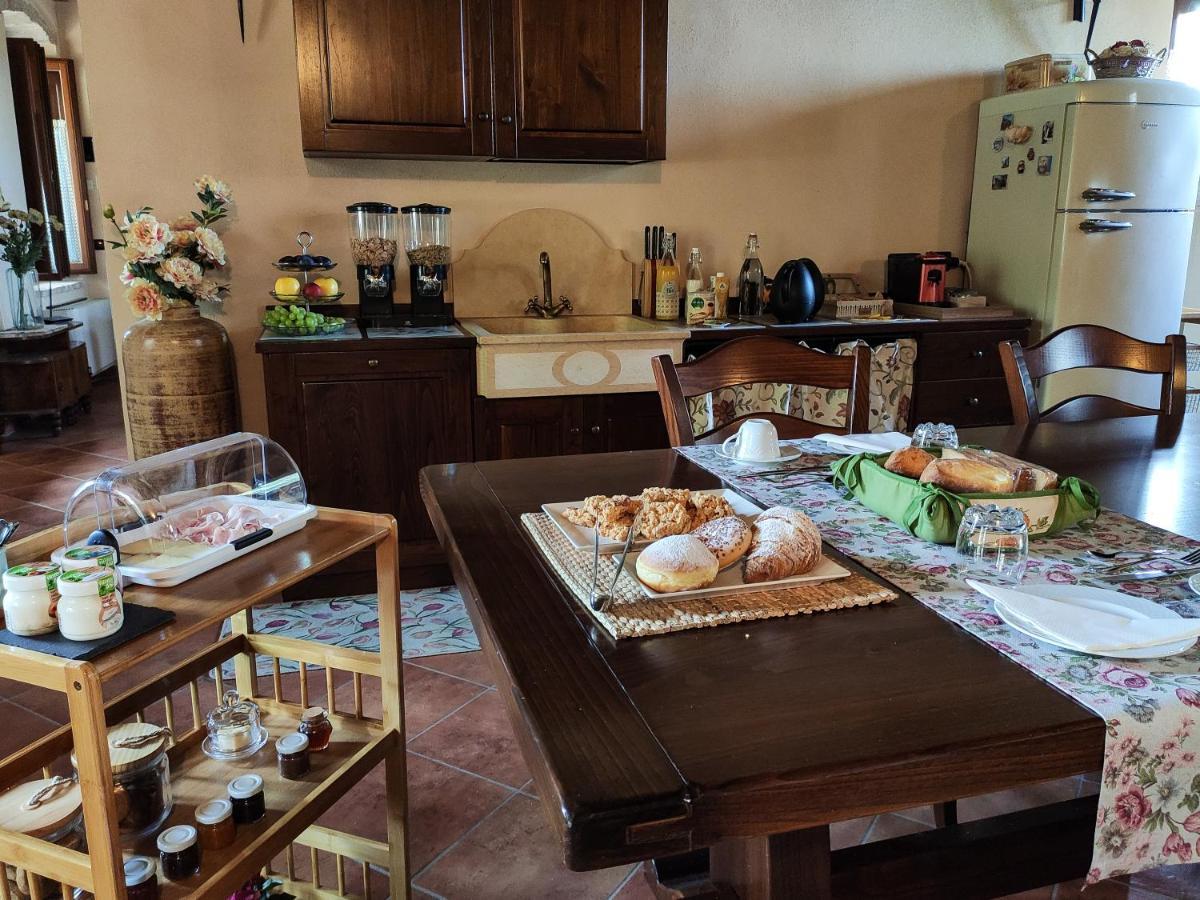B&B Santa Cristina Монтикири Екстериор снимка